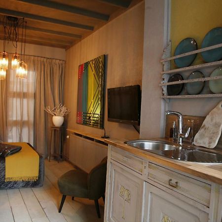Downtown46 Bed & Breakfast Bergen op Zoom Ngoại thất bức ảnh